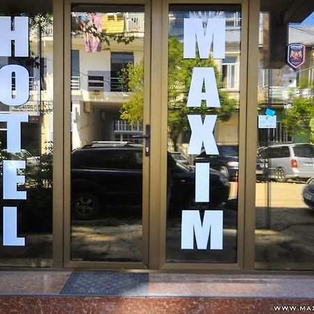 Maxim Mini Hotel Batumi Exterior foto